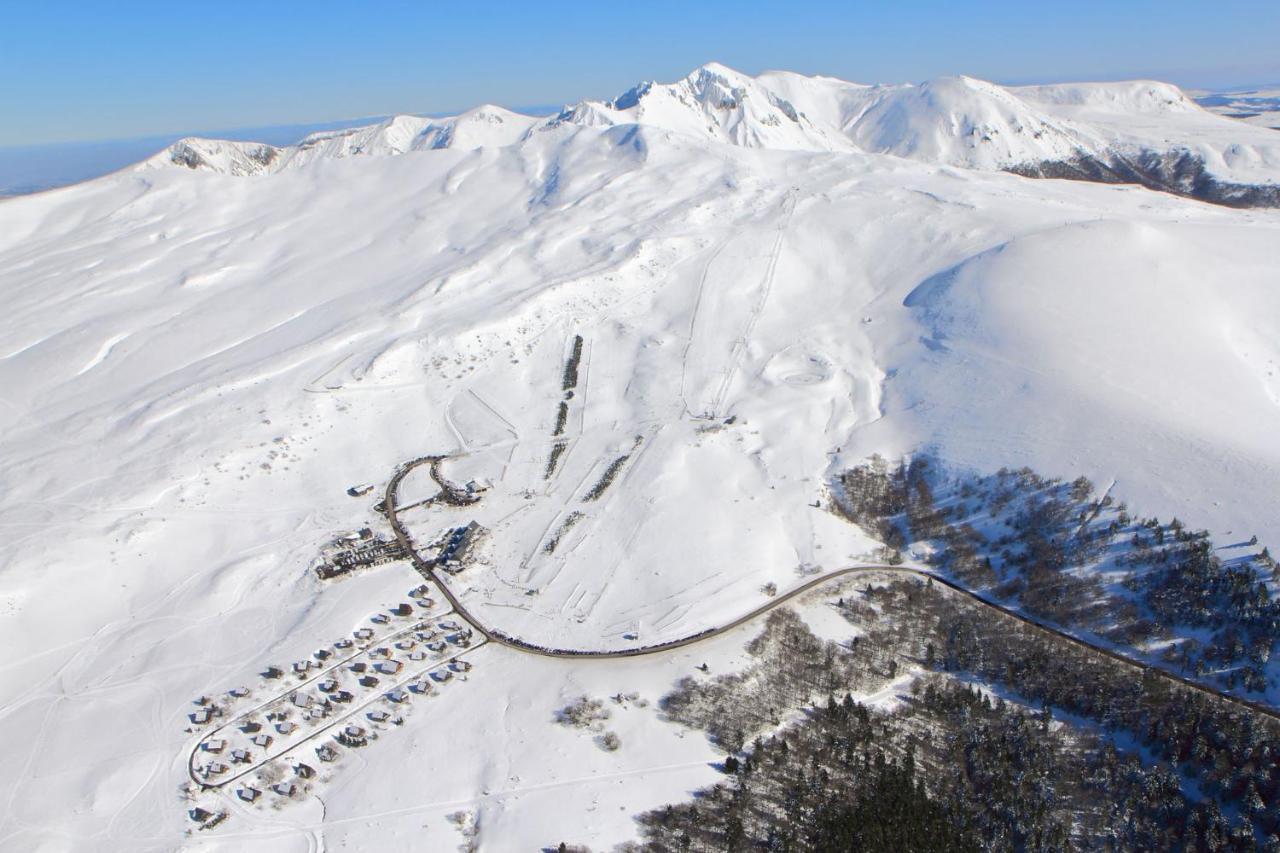 Sejour Au Coeur Des Volcans แซงตูร์ ภายนอก รูปภาพ